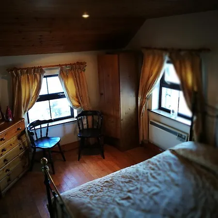 Holiday home Pier Cleggan